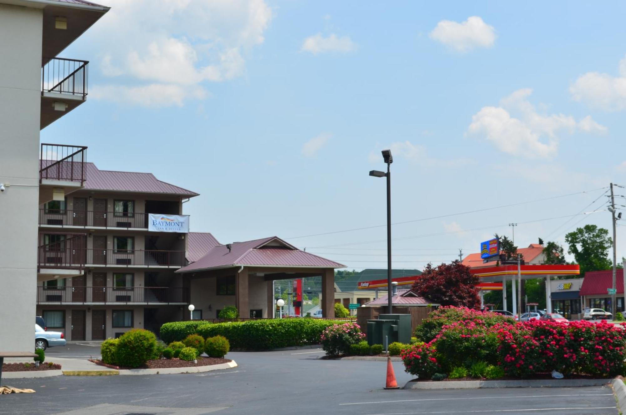 Baymont By Wyndham Pigeon Forge Near Island Drive Hotel Buitenkant foto