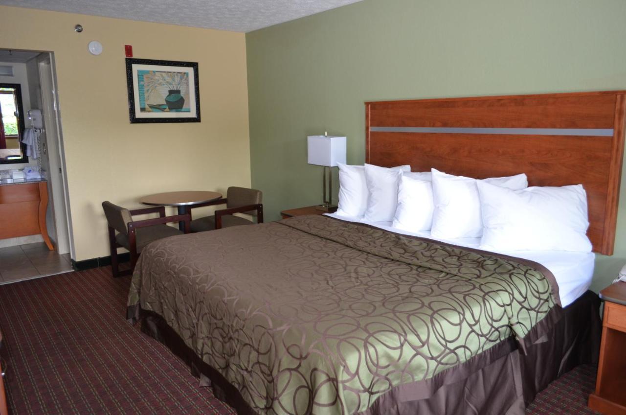 Baymont By Wyndham Pigeon Forge Near Island Drive Hotel Kamer foto